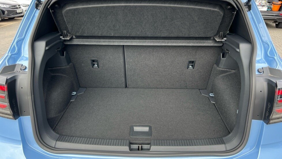 Used Volkswagen T-Cross 2025 for sale - 75660264: Photo 16