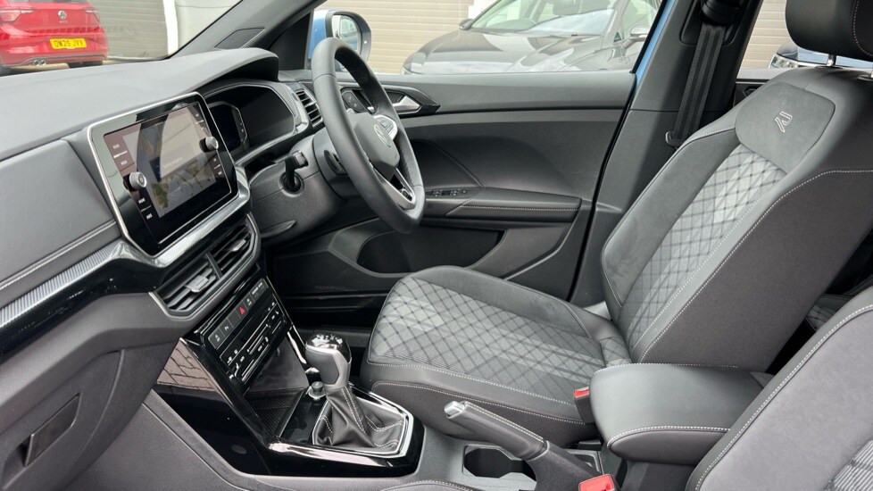 Used Volkswagen T-Cross 2025 for sale - 75660264: Photo 28