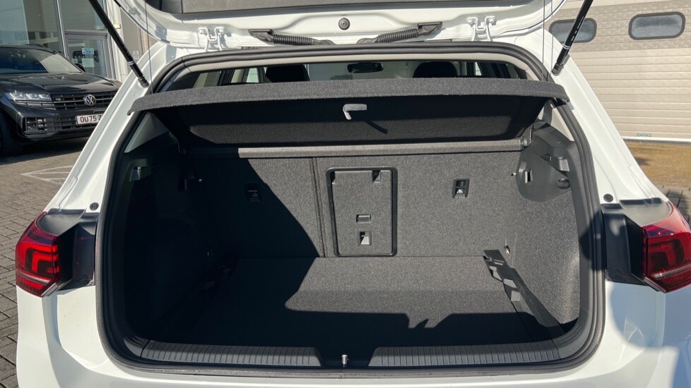 Used Volkswagen Golf 2025 for sale - 77018305: Photo 16