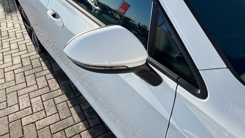 Used Volkswagen Golf 2025 for sale - 77018305: Photo 46