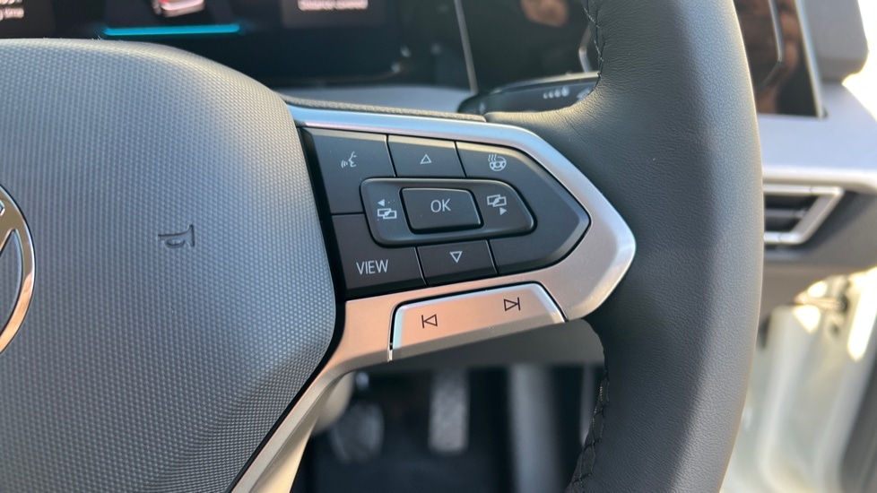 Used Volkswagen Golf 2025 for sale - 77063294: Photo 31