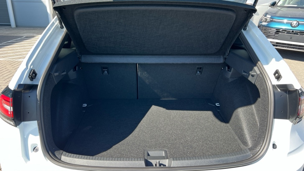 Used Volkswagen Taigo 2025 for sale - 77004951: Photo 16