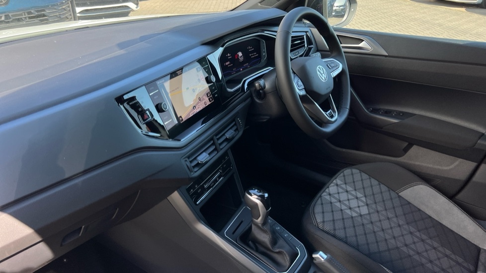 Used Volkswagen Taigo 2025 for sale - 77004951: Photo 2