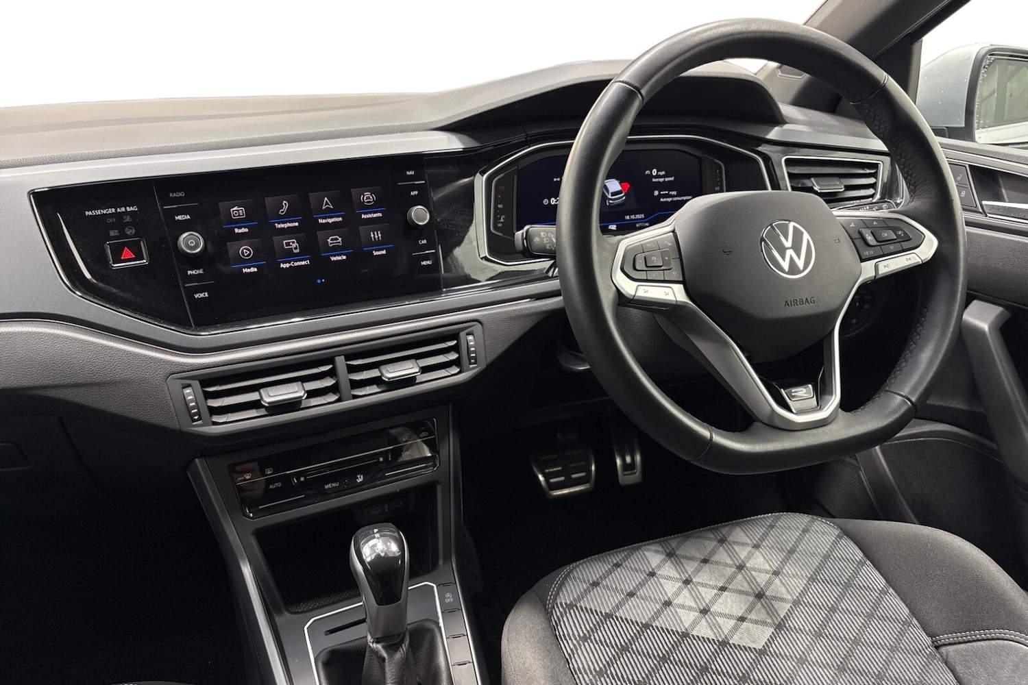 Used Volkswagen Polo 2025 for sale - 76971233: Photo 3