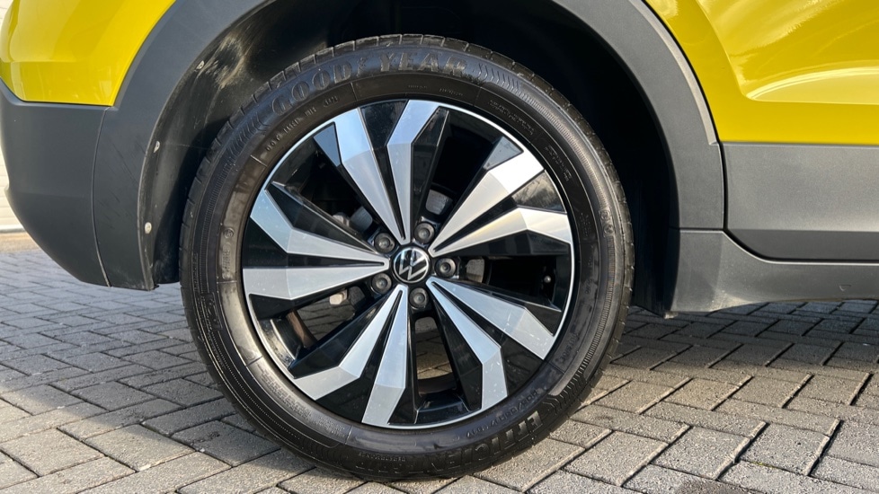 Used Volkswagen T-Cross 2025 for sale - 75522181: Photo 18