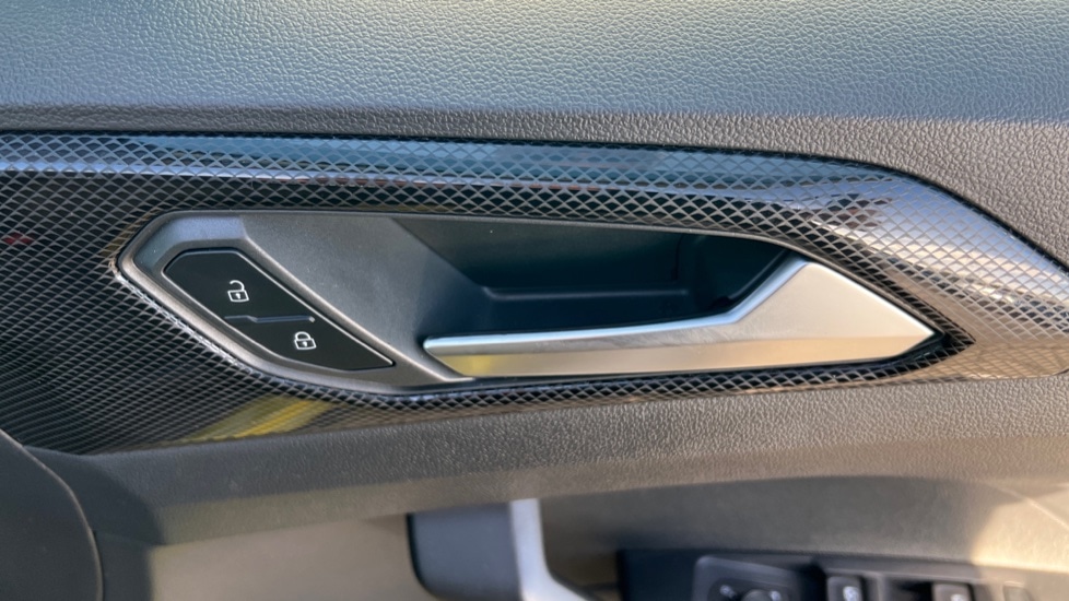 Used Volkswagen T-Cross 2025 for sale - 75522181: Photo 44