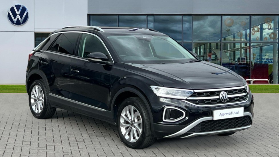 Used Volkswagen T-Roc 2024 for sale - 76190978: Photo 1