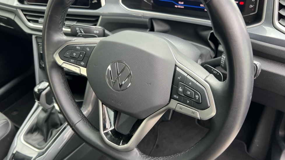 Used Volkswagen T-Roc 2024 for sale - 76190978: Photo 43