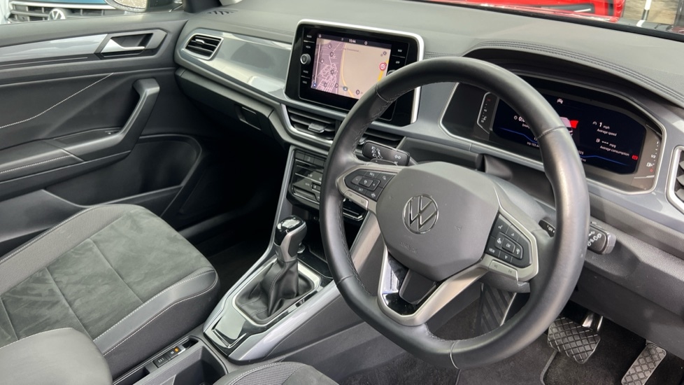 Used Volkswagen T-Roc 2024 for sale - 76190978: Photo 6