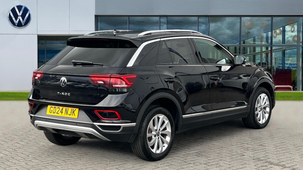 Used Volkswagen T-Roc 2024 for sale - 76190978: Photo 8