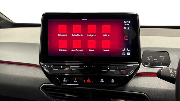 Used Volkswagen ID.3 2023 for sale - 76217263: Photo 8