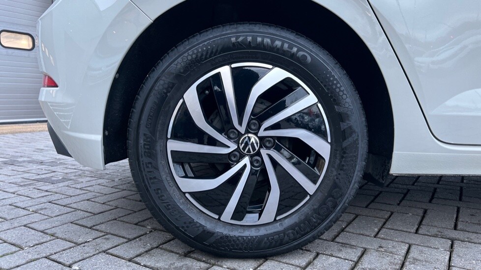 Used Volkswagen Polo 2023 for sale - 77042904: Photo 19