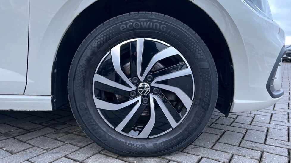 Used Volkswagen Polo 2023 for sale - 77042904: Photo 20