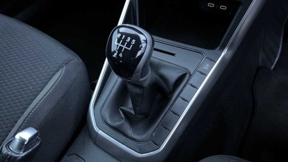 Used Volkswagen Polo 2023 for sale - 77042904: Photo 34