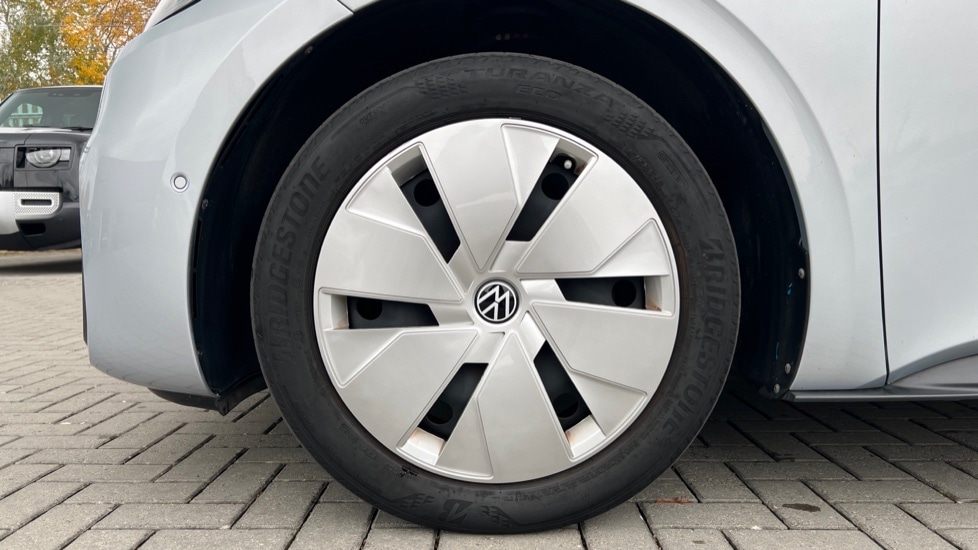 Used Volkswagen ID.3 2023 for sale - 76597921: Photo 27