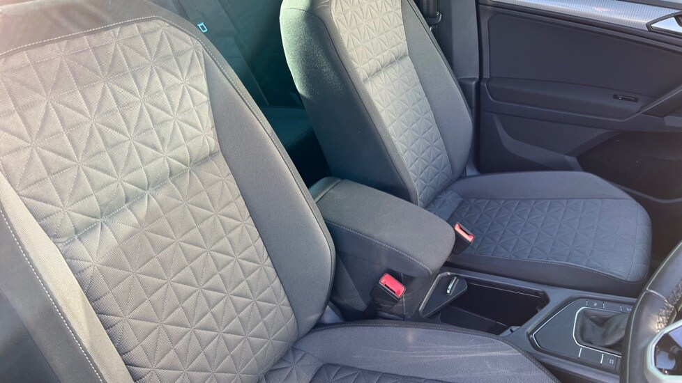 Used Volkswagen Tiguan 2022 for sale - 76977713: Photo 36