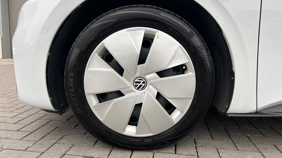 Used Volkswagen ID.3 2022 for sale - 77042902: Photo 8
