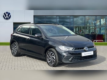 2022 - 1.0 TSI Life 5dr