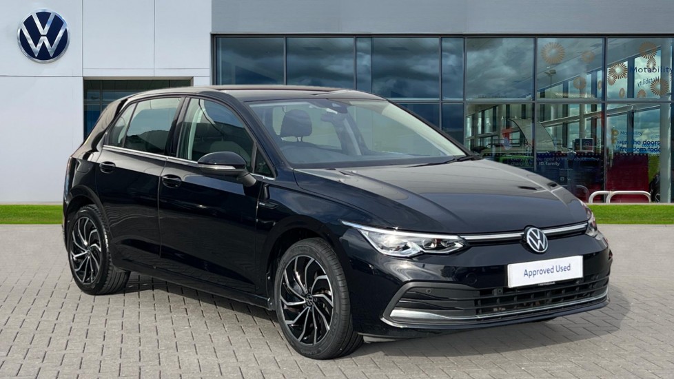 Used Volkswagen Golf 2022 for sale - 76826712: Photo 1