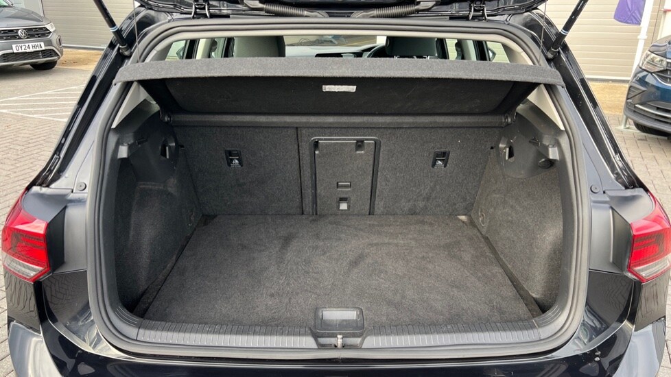 Used Volkswagen Golf 2022 for sale - 76826712: Photo 16