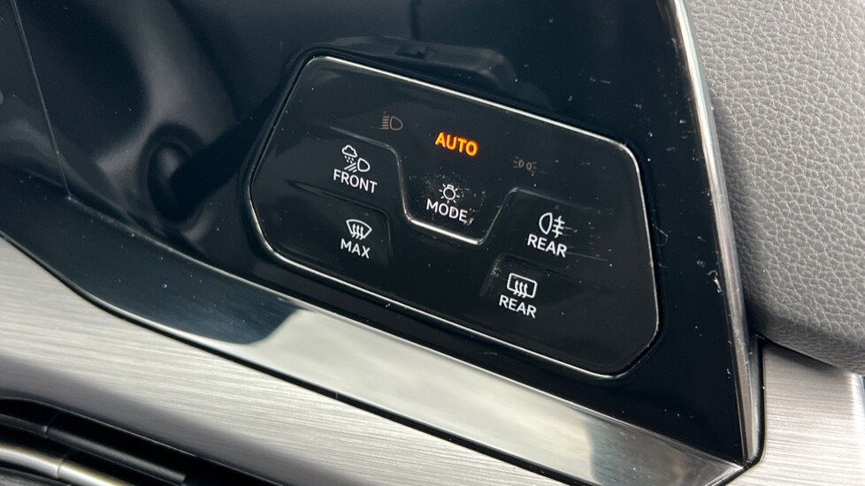 Used Volkswagen Golf 2022 for sale - 76826712: Photo 32