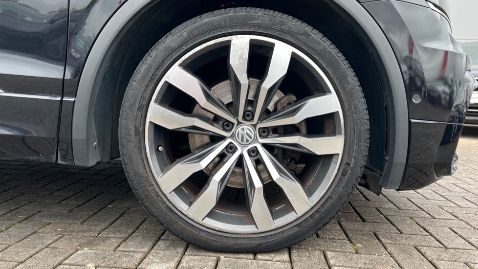 Used Volkswagen Tiguan 2019 for sale - 76851133: Photo 20