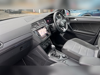 Used Volkswagen Tiguan 2019 for sale - 76851133: Photo