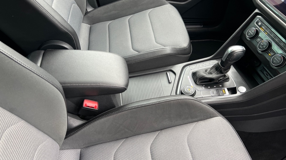 Used Volkswagen Tiguan 2019 for sale - 76851133: Photo 44