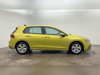 Used Volkswagen Golf 2022 for sale - 76841923: Photo