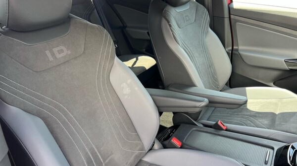 Used Volkswagen ID.4 2024 for sale - 75439430: Photo 36
