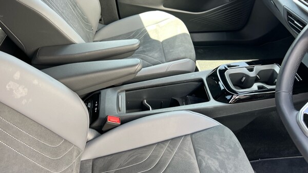 Used Volkswagen ID.4 2024 for sale - 75439430: Photo 42