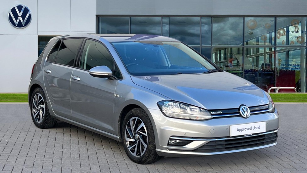 Used Volkswagen Golf 2019 for sale - 76487290: Photo 1