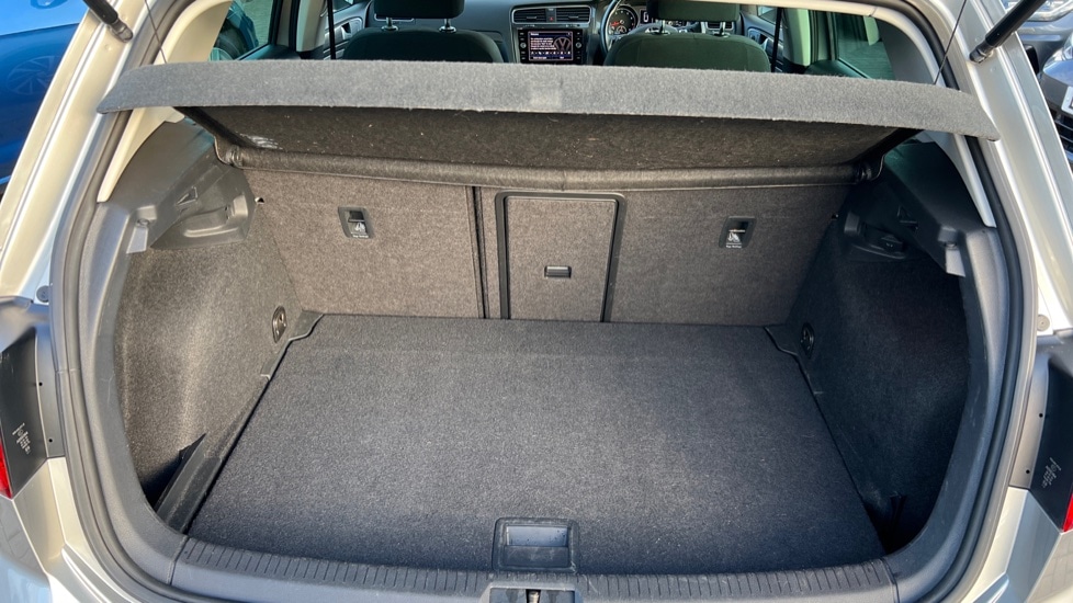 Used Volkswagen Golf 2019 for sale - 76487290: Photo 16