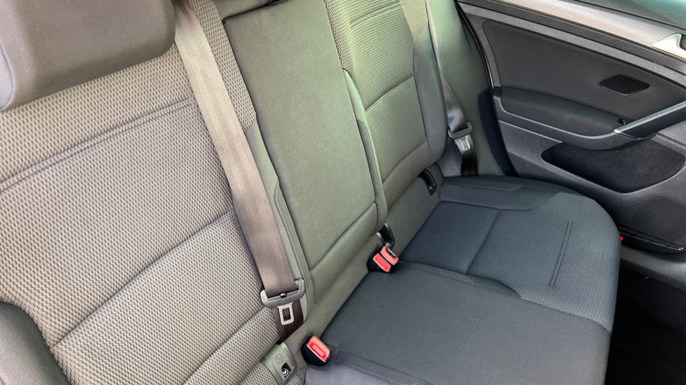 Used Volkswagen Golf 2019 for sale - 76487290: Photo 38