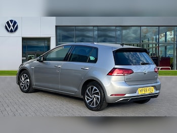 Used Volkswagen Golf 2019 for sale - 76487290: Photo