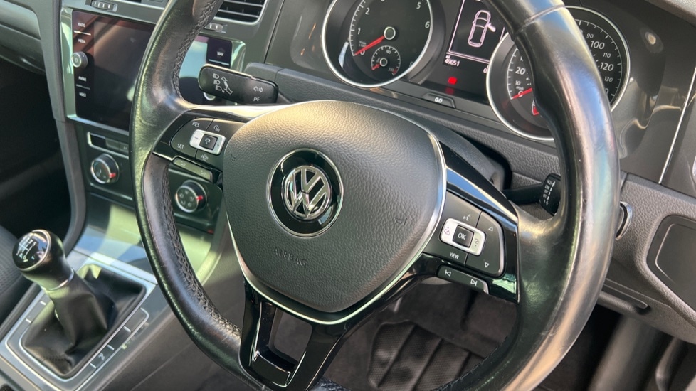 Used Volkswagen Golf 2019 for sale - 76487290: Photo 43