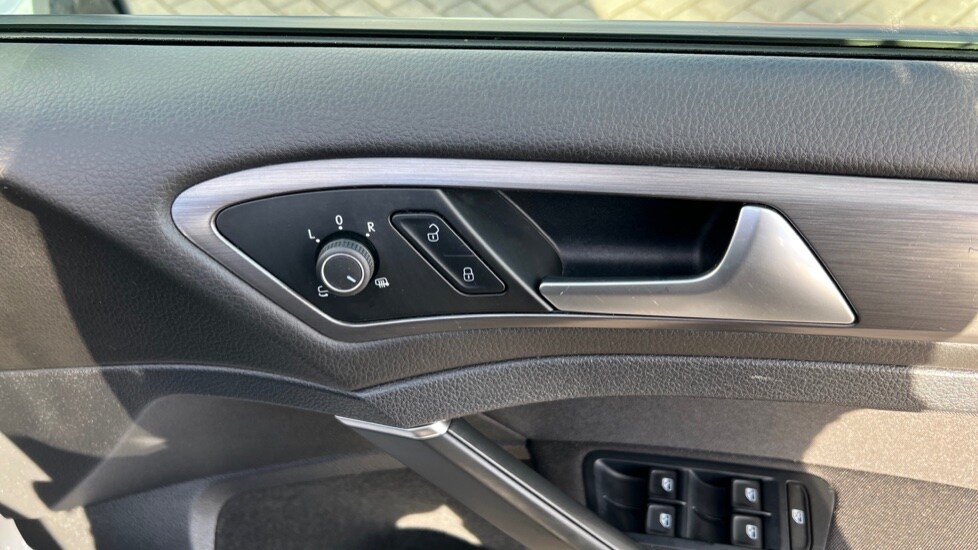 Used Volkswagen Golf 2019 for sale - 76487290: Photo 44