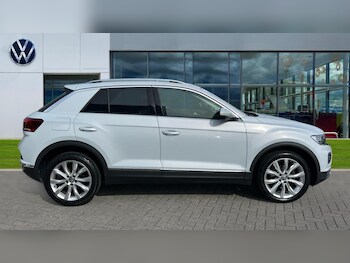 Used Volkswagen T-Roc 2018 for sale - 75796896: Photo