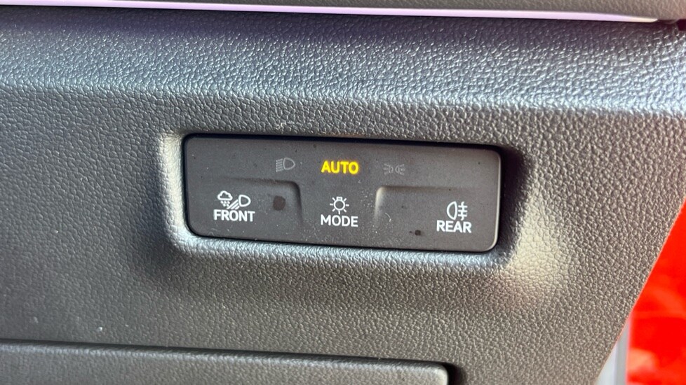 Used Volkswagen Tiguan 2024 for sale - 75771279: Photo 32