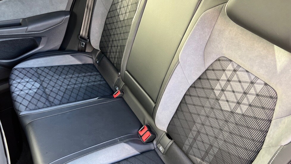 Used Volkswagen Golf 2022 for sale - 76507640: Photo 23