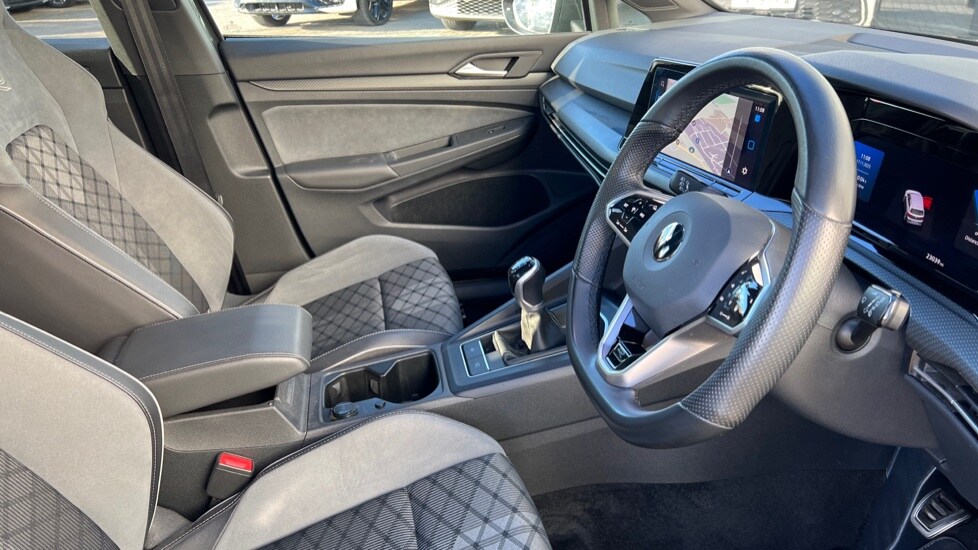 Used Volkswagen Golf 2022 for sale - 76507640: Photo 34