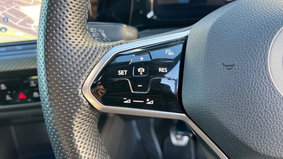 Used Volkswagen Golf 2022 for sale - 76507640: Photo 38