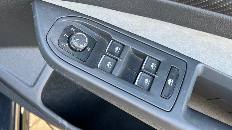 Used Volkswagen Golf 2022 for sale - 76507640: Photo 40