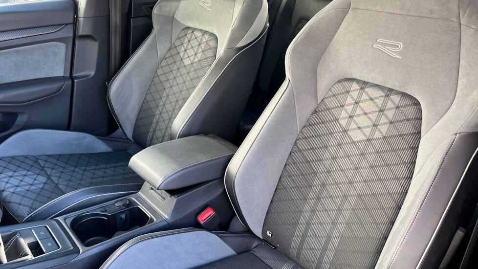 Used Volkswagen Golf 2022 for sale - 76507640: Photo 45