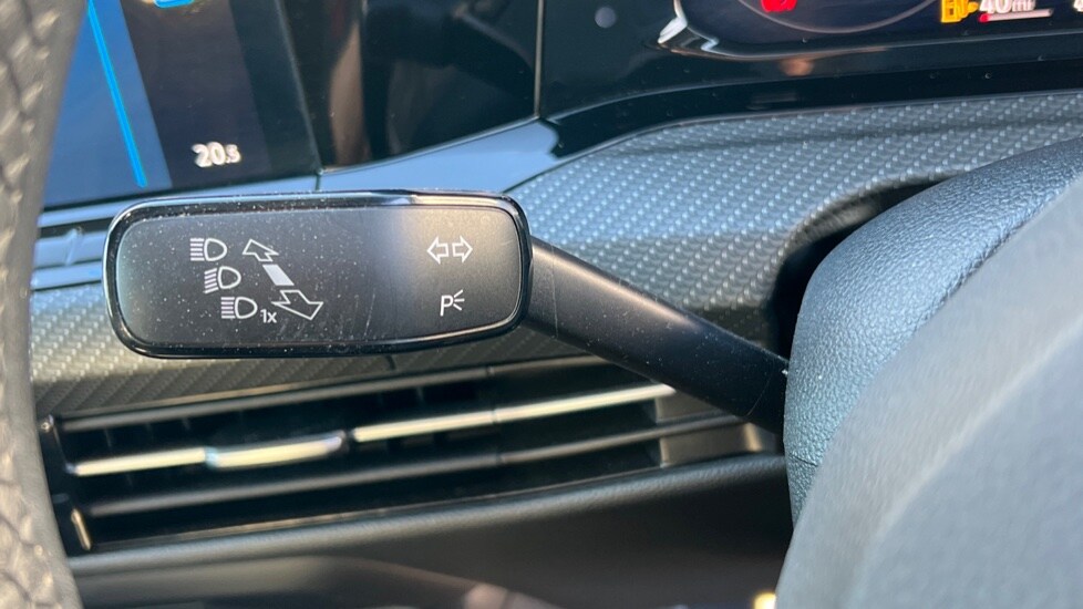 Used Volkswagen Golf 2022 for sale - 76507640: Photo 47