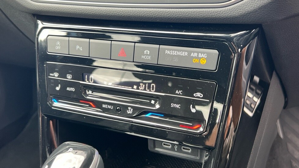 Used Volkswagen T-Cross 2025 for sale - 76501404: Photo 29