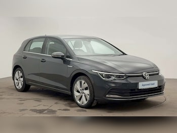 Volkswagen - Golf