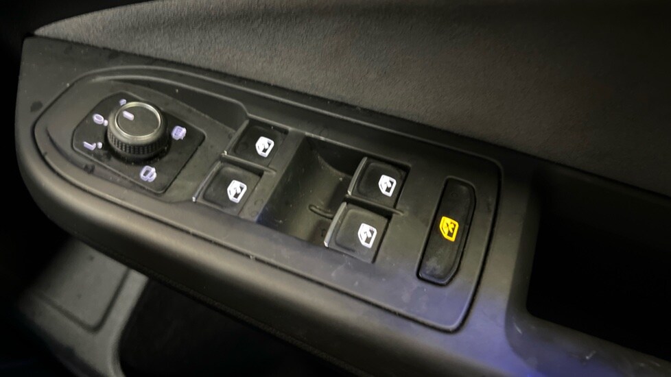 Used Volkswagen Golf 2023 for sale - 76609703: Photo 15