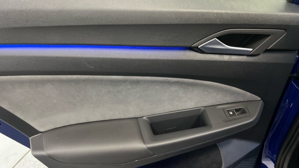 Used Volkswagen Golf 2023 for sale - 76609703: Photo 17