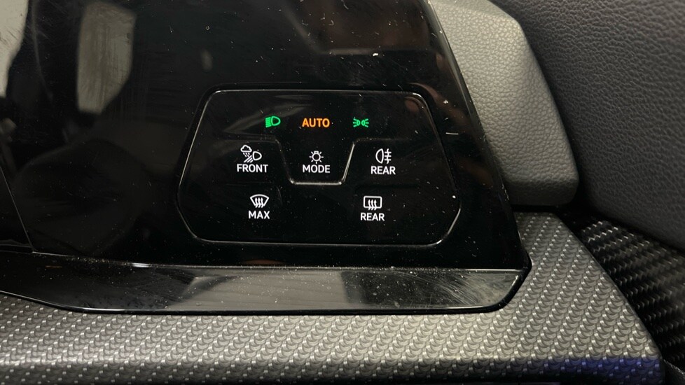 Used Volkswagen Golf 2023 for sale - 76609703: Photo 29